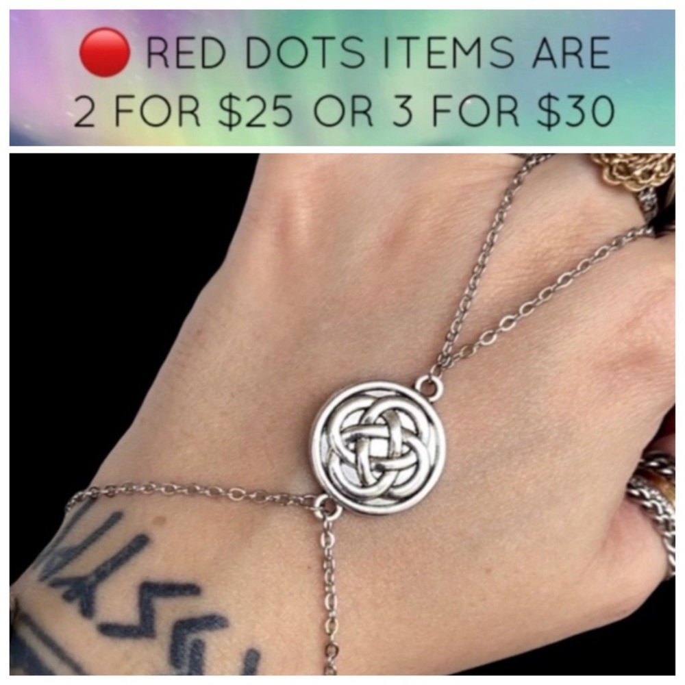 π΄ SALE ! red dot items are 2 for $25 . Bundle more than 3 and its $10 each π - Picture 1 of 14